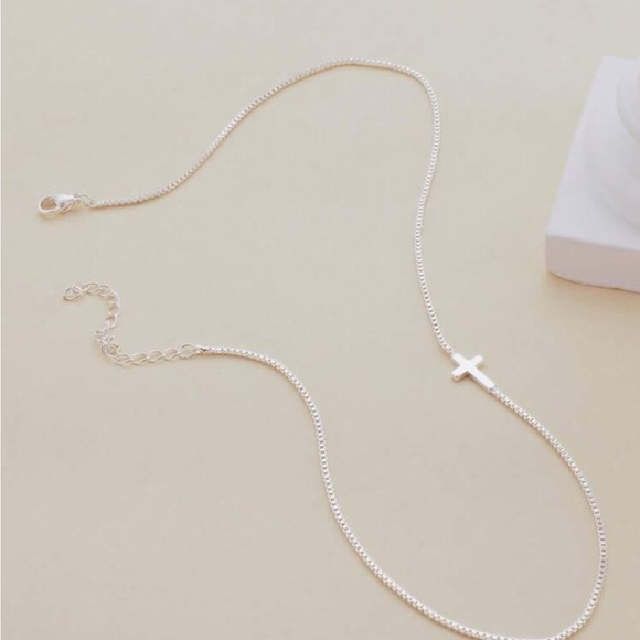 Silver sideways cross necklace - Picture 2 of 2